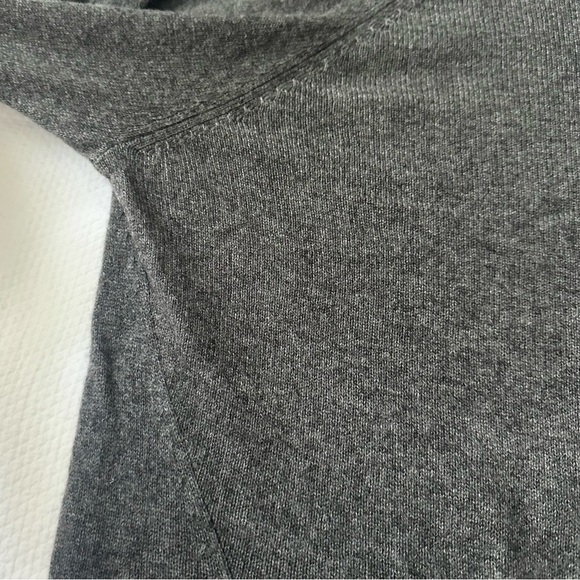 FRAME 100% Cashmere Split-Hem Sweater - Dark Gris Heather M - Picture 7 of 8